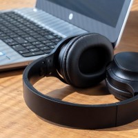 Headphones & Earbuds Elite Foldable wireless headphone