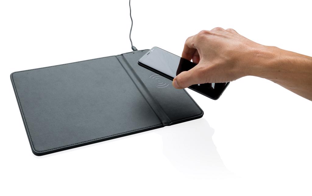 Chargers & Cables Mousepad with 5W wireless charging