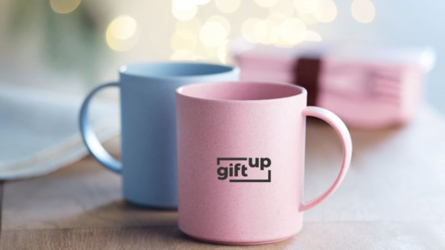 What's the difference between promotional and corporate gifts?