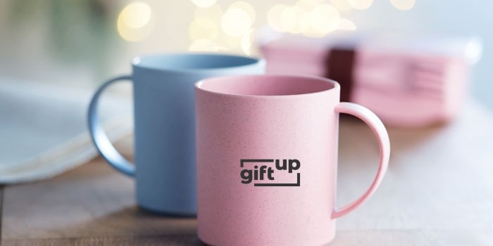 What's the difference between promotional and corporate gifts?