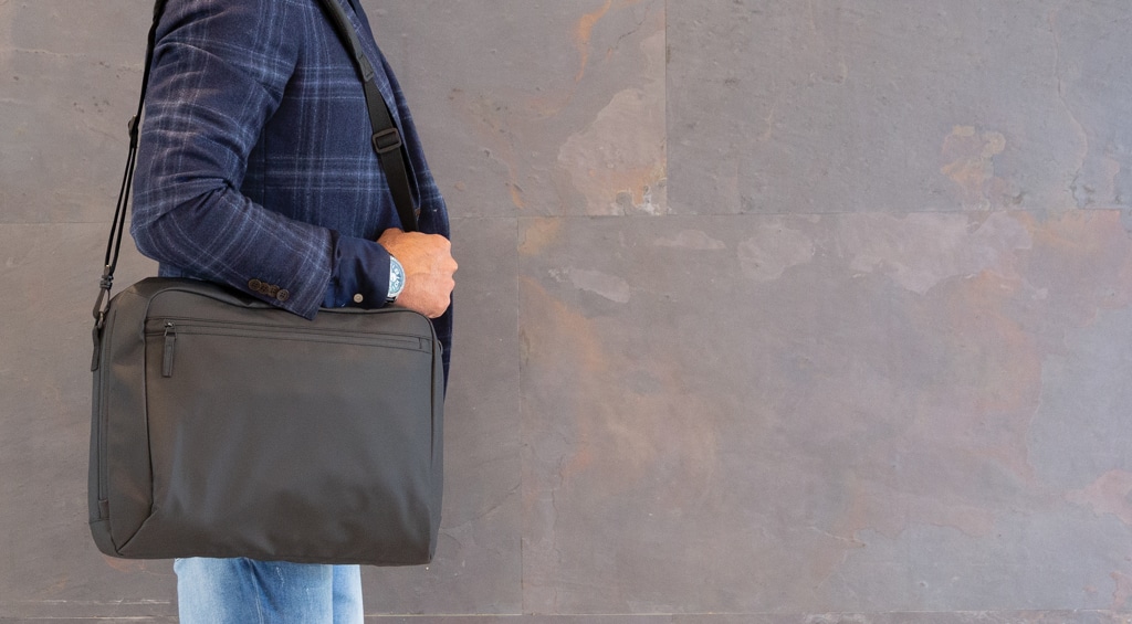 Bags & Travel & Textile Fashion black 15.6″ laptop bag PVC free