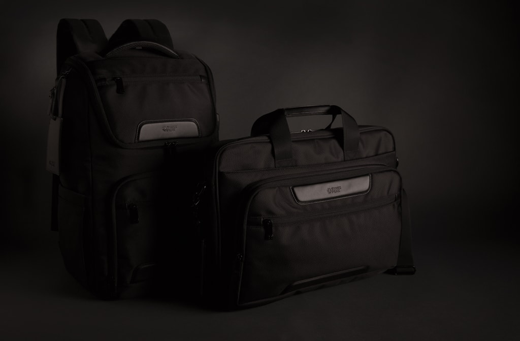 Backpacks Swiss Peak RPET Voyager USB & RFID 15.6″laptop backpack