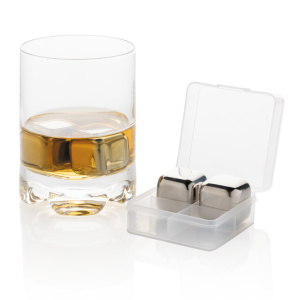 Home & Living & Outdoor Re-usable stainless steel ice cubes 4pc