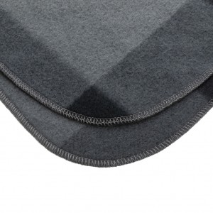 Interior & Accessories Soft plaid fleece blanket