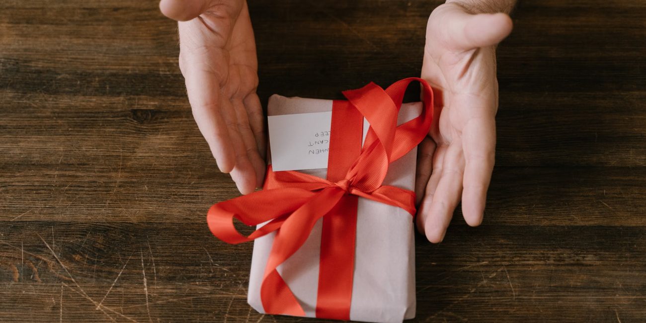 When Is the Best Time to Order Christmas Promotional Gifts?