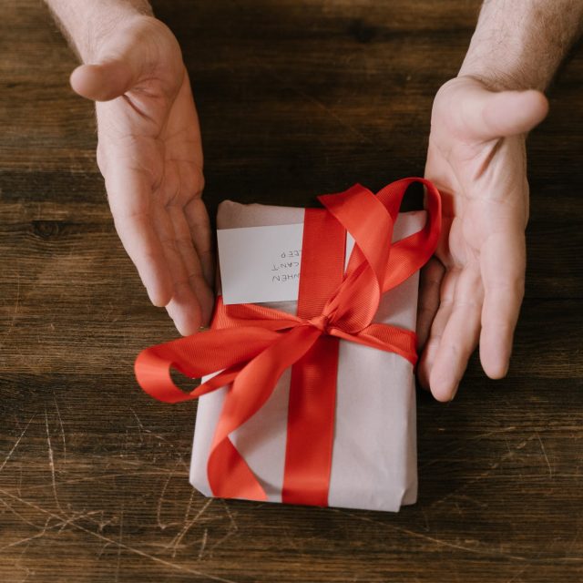 When Is the Best Time to Order Christmas Promotional Gifts?