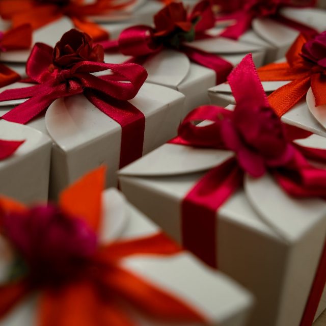 5 Steps to Proper Gifting: How and Why 5 Steps to Proper Gifting: How and Why