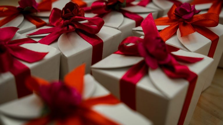 5 Steps to Proper Gifting: How and Why