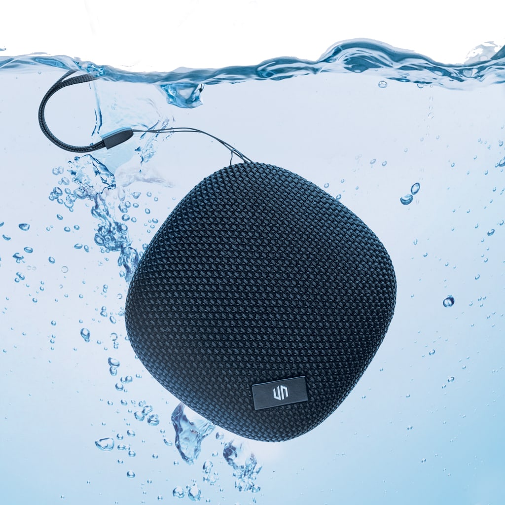 Hayward IPX7 waterproof speaker Audio Hayward IPX7 waterproof speaker