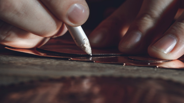 Transforming Ordinary Promotional Gifts into Lasting Memories with Engraving Transforming Ordinary Promotional Gifts into Lasting Memories with Engraving