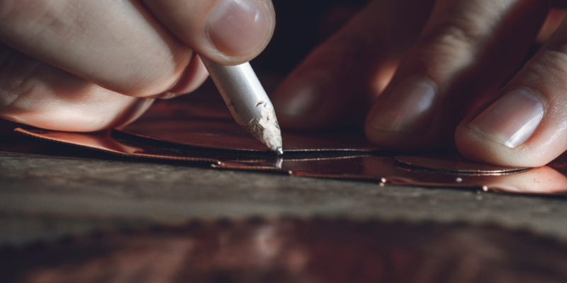 Transforming Ordinary Promotional Gifts into Lasting Memories with Engraving Transforming Ordinary Promotional Gifts into Lasting Memories with Engraving