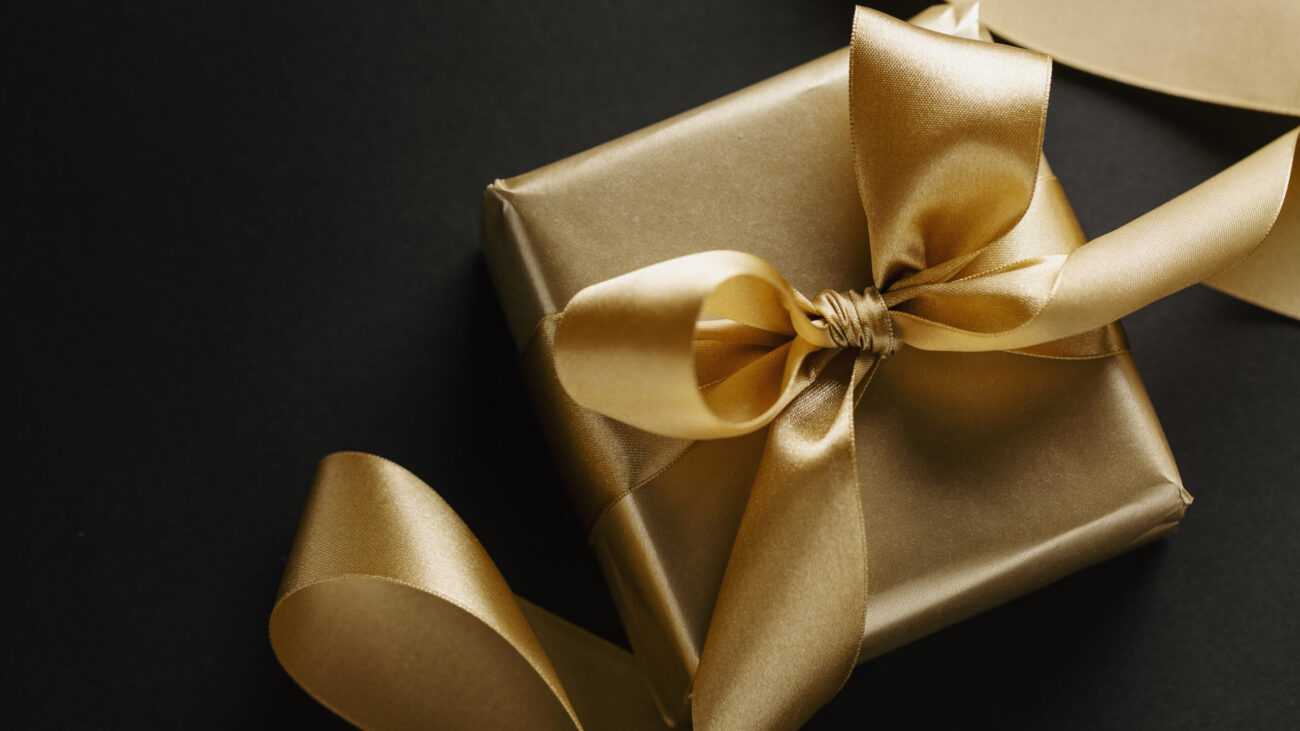 Are Luxury Corporate Gifts Right for Your Business?