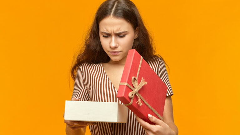 7 Most Common Corporate Gifting Mistakes and How to Fix Them